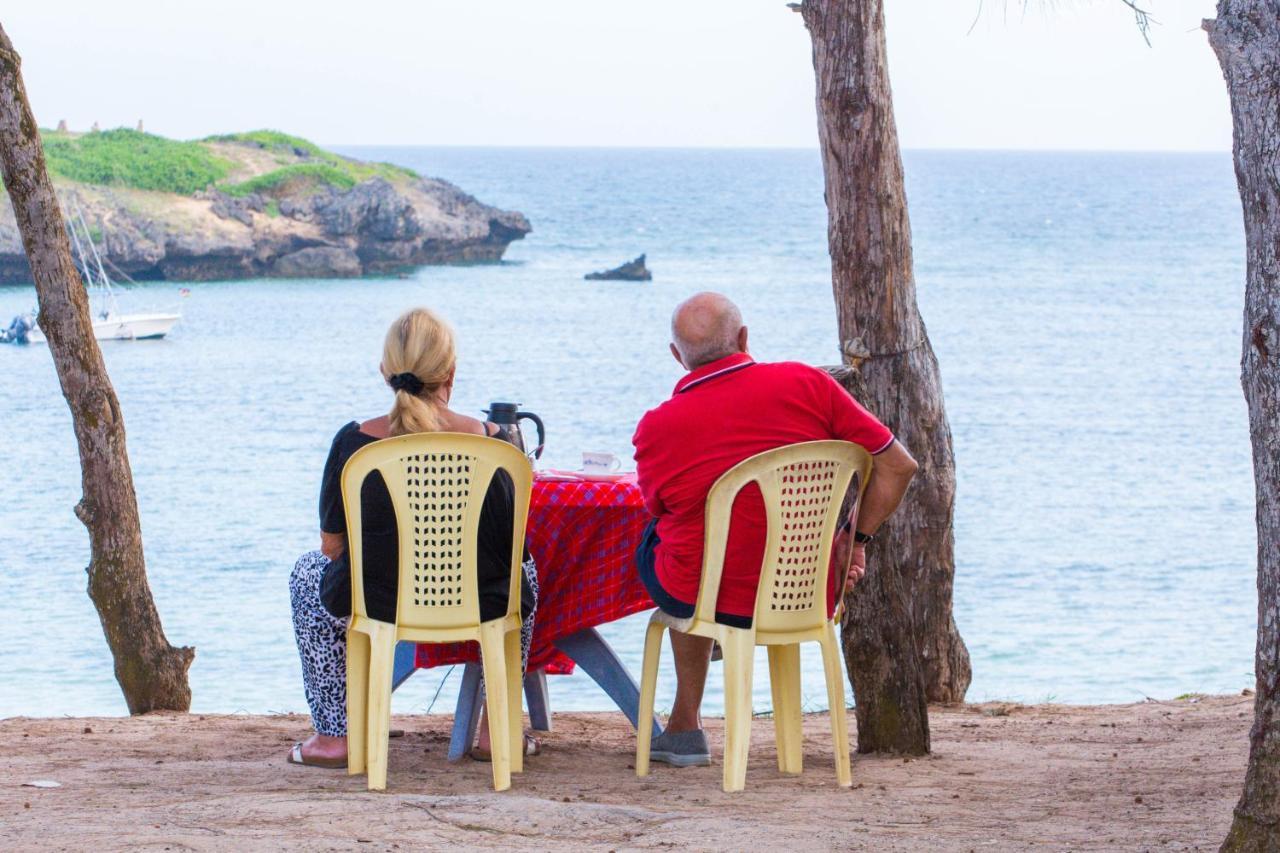 Watamu Adventist Beach Resort Екстериор снимка